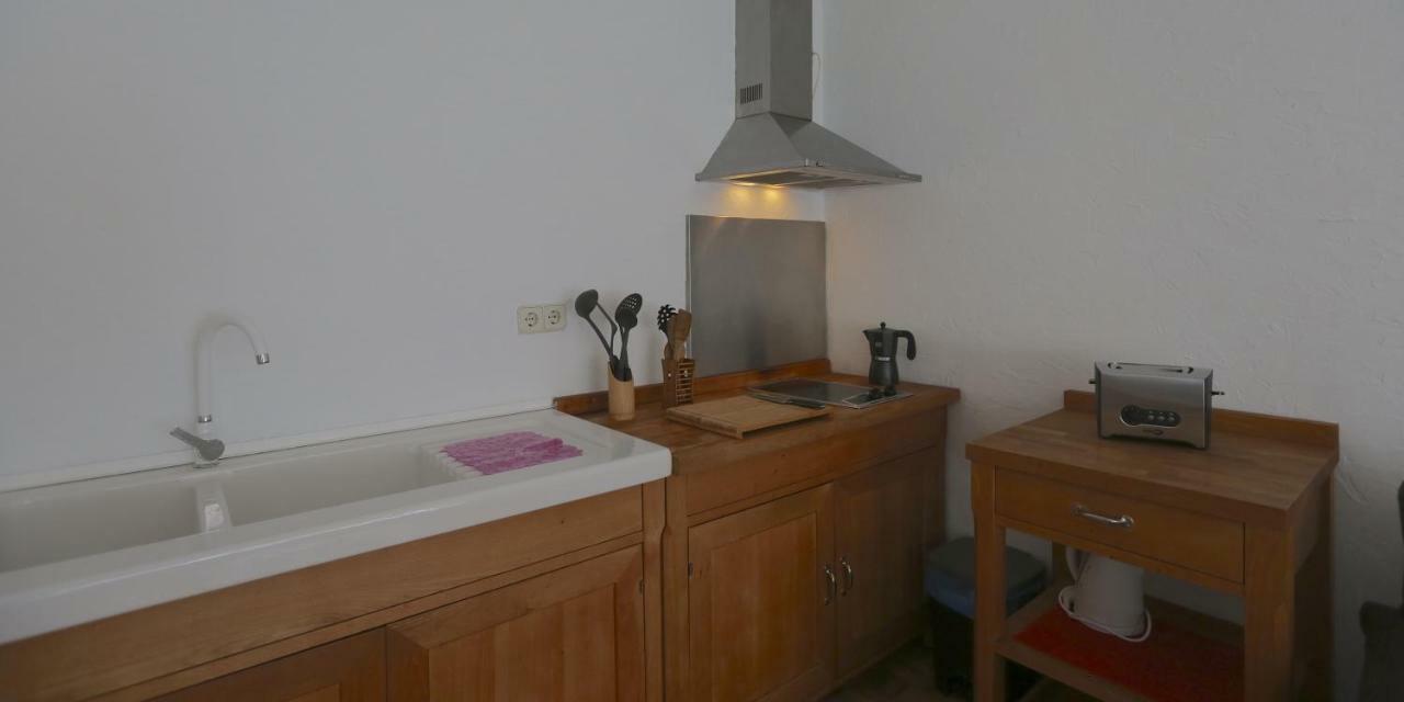 Apartment In Lavapies Madrid Center Екстер'єр фото